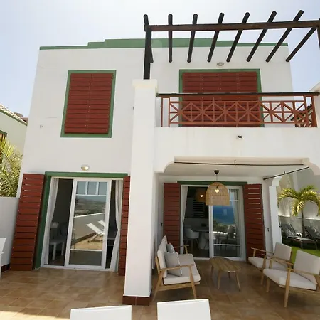 Private Pool Free Wifi Villa